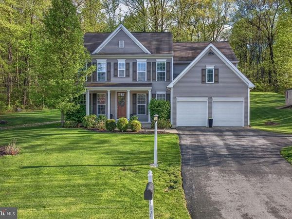 131 FREYS ROAD, ELIZABETHTOWN, PA 17022