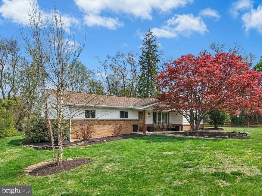 5027 Aberdene , Center Valley, PA 18034 Main Photo