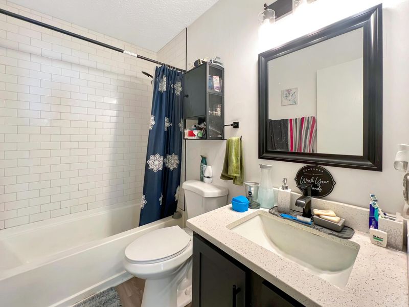 1635 Westmeadow Drive , Columbus, OH 43223 Photo 10