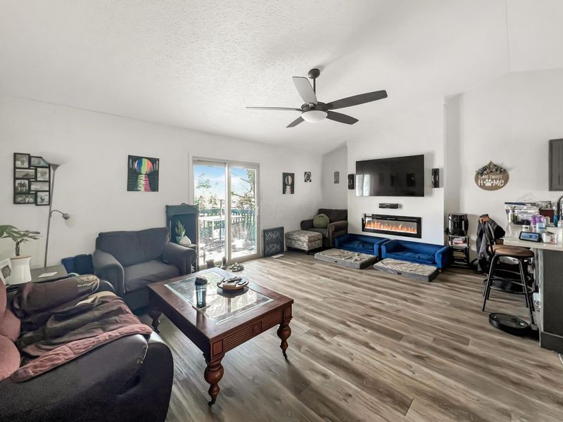 1635 Westmeadow Drive , Columbus, OH 43223 Photo 2