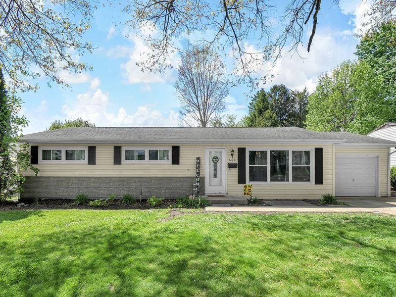 667 Euclid Avenue, Newark, OH 43055 Photo 1