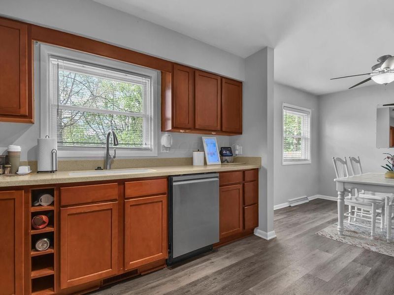 667 Euclid Avenue, Newark, OH 43055 Photo 11