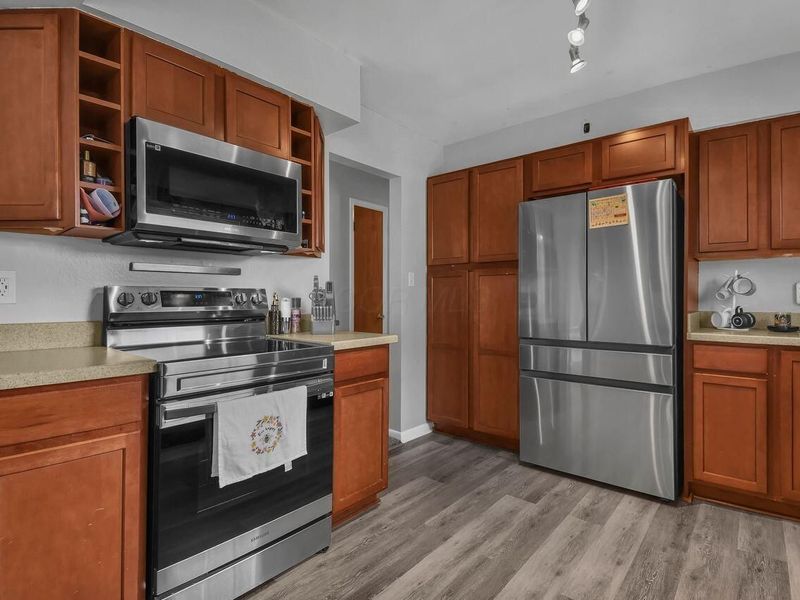 667 Euclid Avenue, Newark, OH 43055 Photo 13