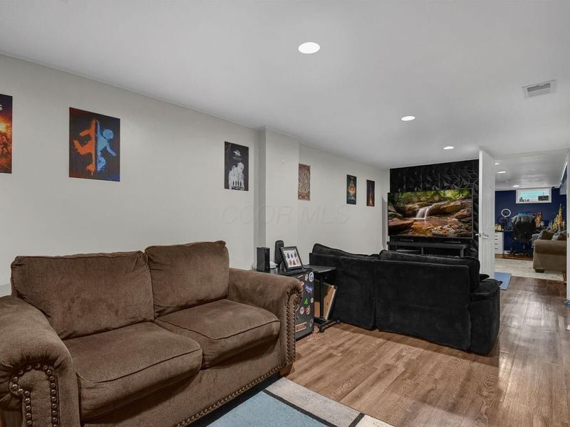 667 Euclid Avenue, Newark, OH 43055 Photo 30