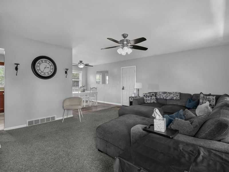 667 Euclid Avenue, Newark, OH 43055 Photo 4