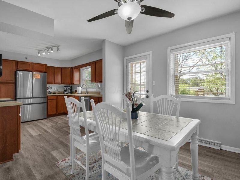 667 Euclid Avenue, Newark, OH 43055 Photo 8