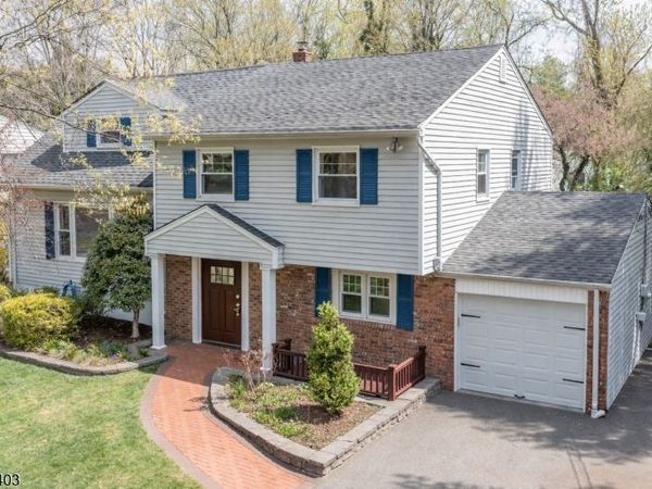 120 Brookside Dr, New Providence, NJ 07974