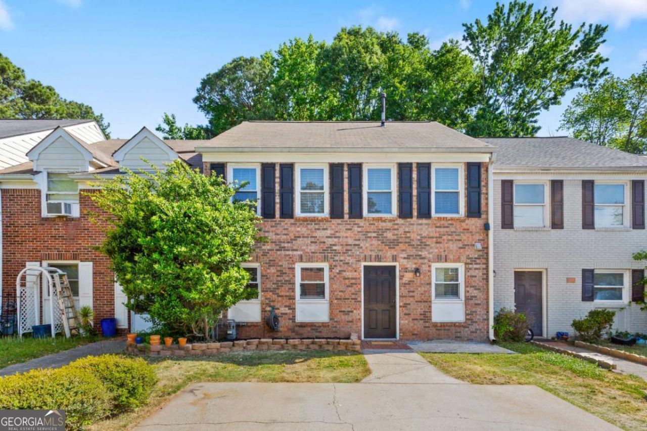 874 Baltimore Place Sw, Marietta, GA 30064 Main Photo