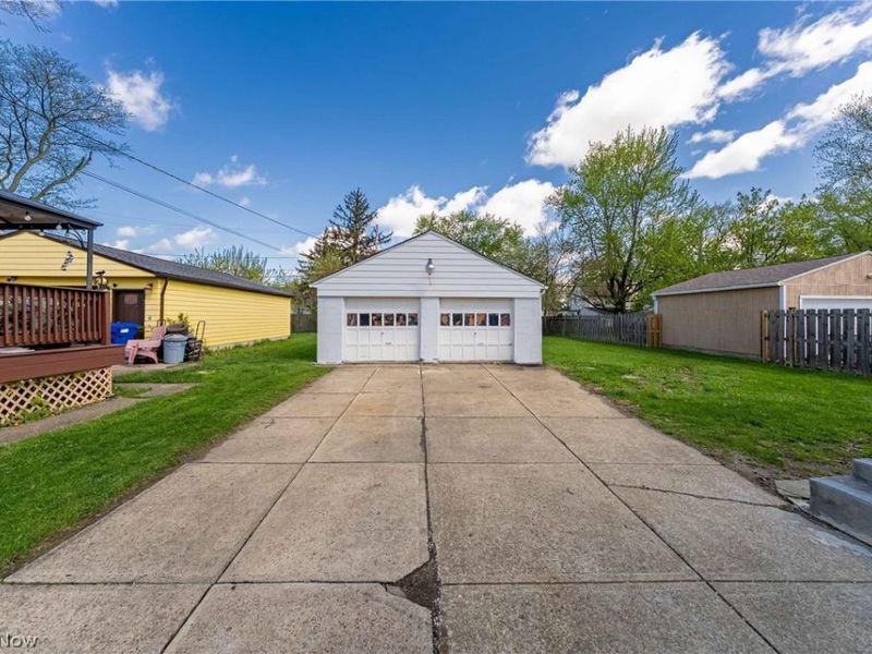 17408 Elsienna Avenue , Cleveland, OH 44135 Photo 16