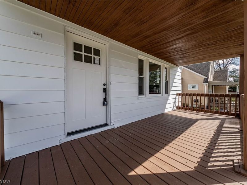 17408 Elsienna Avenue , Cleveland, OH 44135 Photo 2