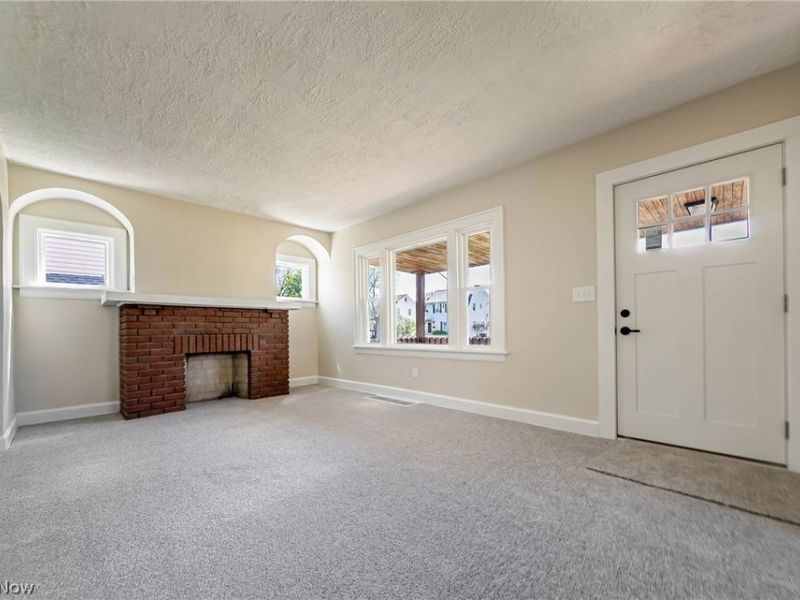 17408 Elsienna Avenue , Cleveland, OH 44135 Photo 3