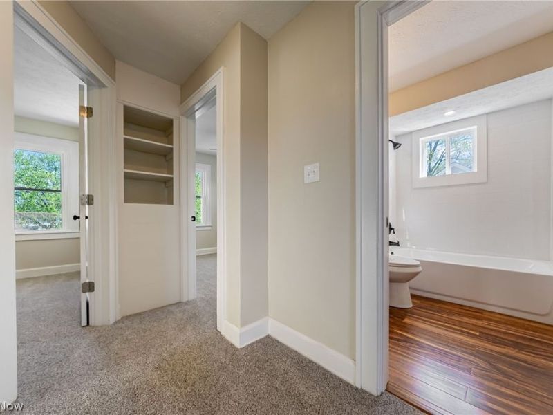 17408 Elsienna Avenue , Cleveland, OH 44135 Photo 9