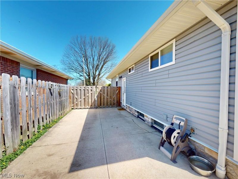 2821 Wales Avenue, Parma, OH 44134 Photo 38