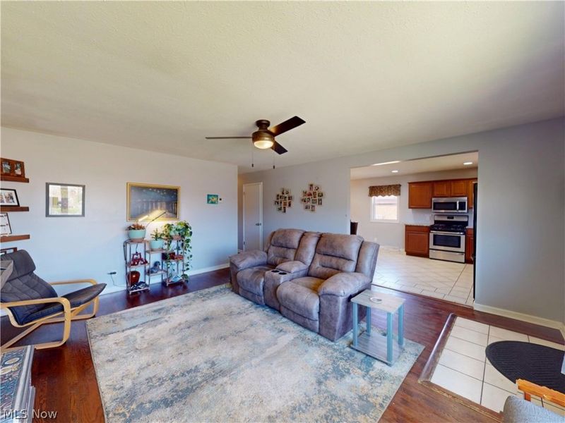 2821 Wales Avenue, Parma, OH 44134 Photo 6