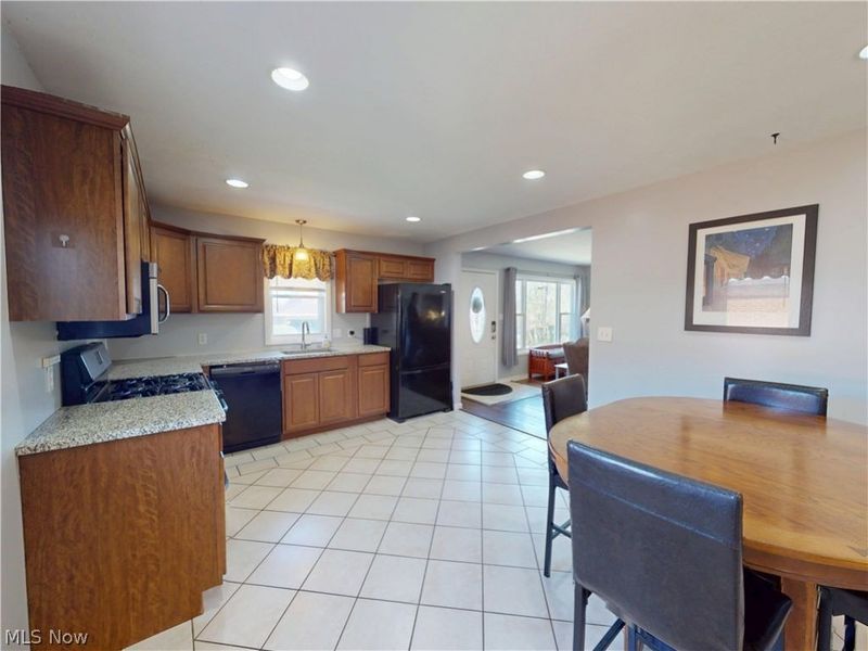 2821 Wales Avenue, Parma, OH 44134 Photo 9