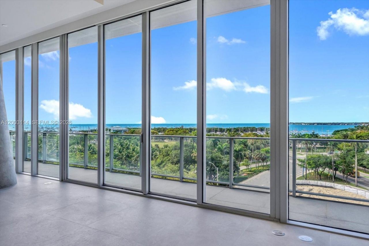 2675 S Bayshore Dr, Unit 602S, Miami, FL 33133 Photo