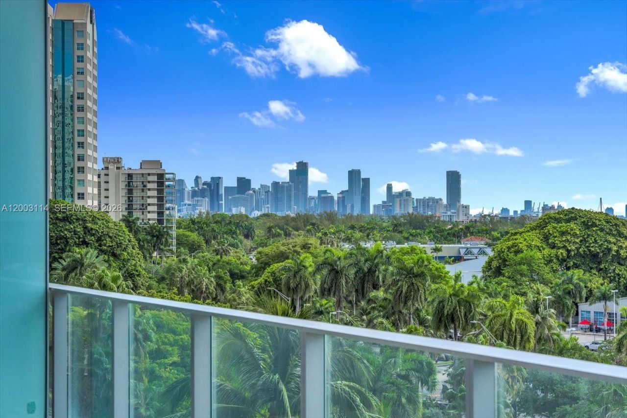 2675 S Bayshore Dr, Unit 602S, Miami, FL 33133 Photo