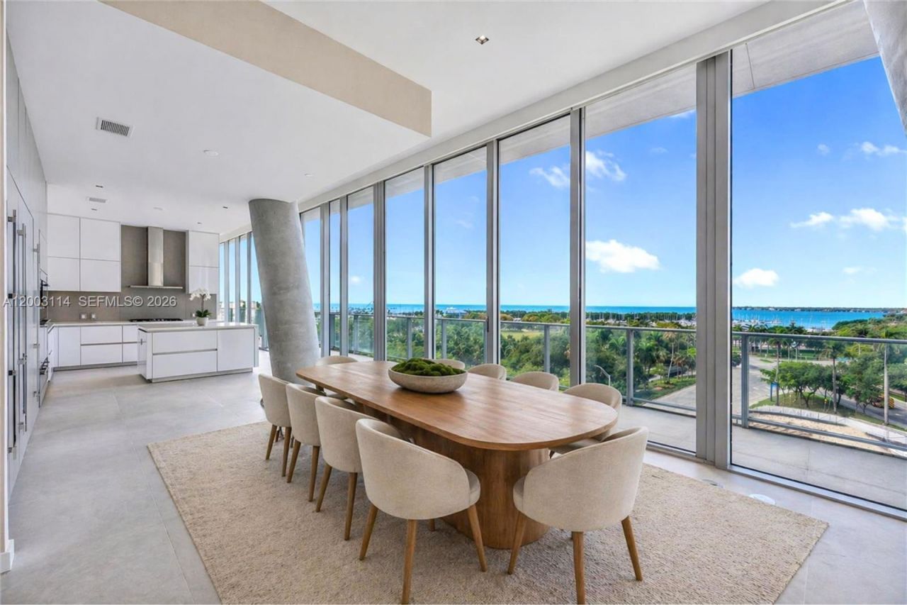 2675 S Bayshore Dr, Unit 602S, Miami, FL 33133 Photo