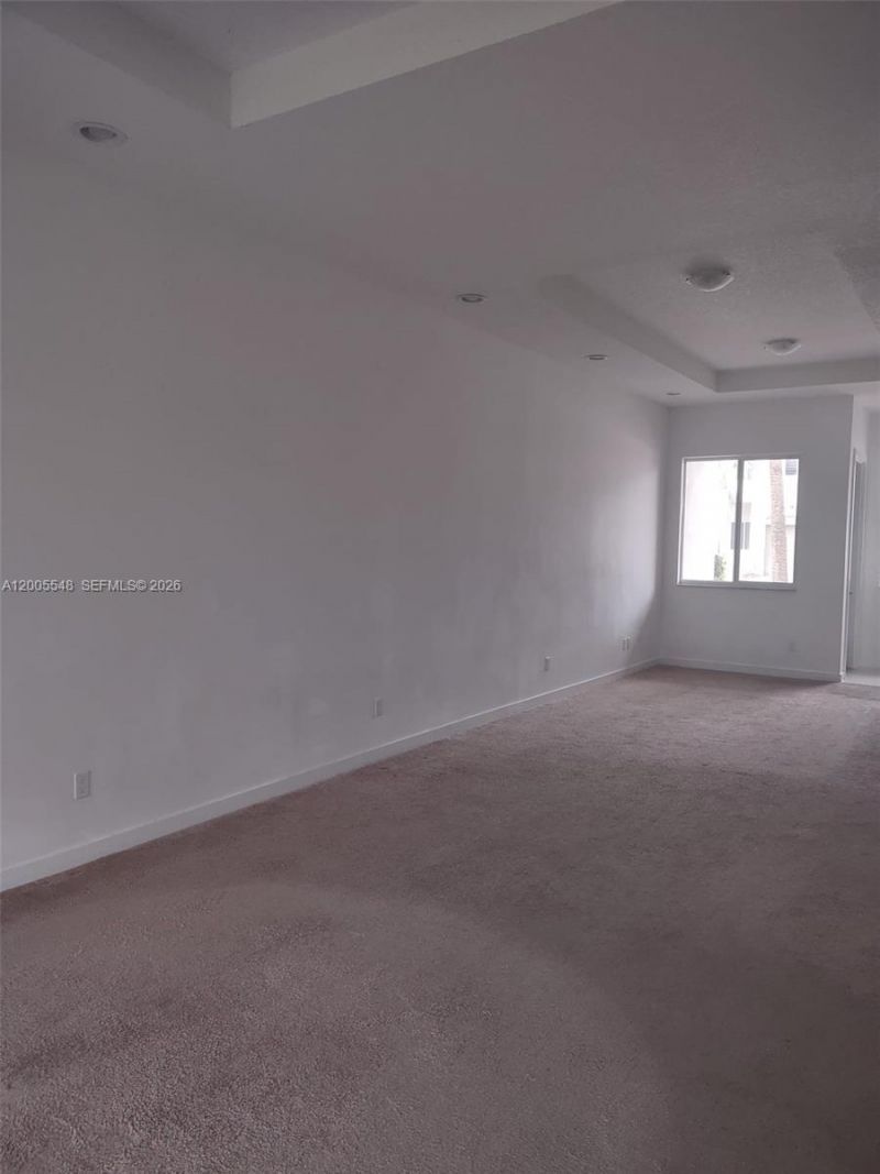 640 Pioneer Way , Unit 640, Royal Palm Beach, FL 33411 Photo