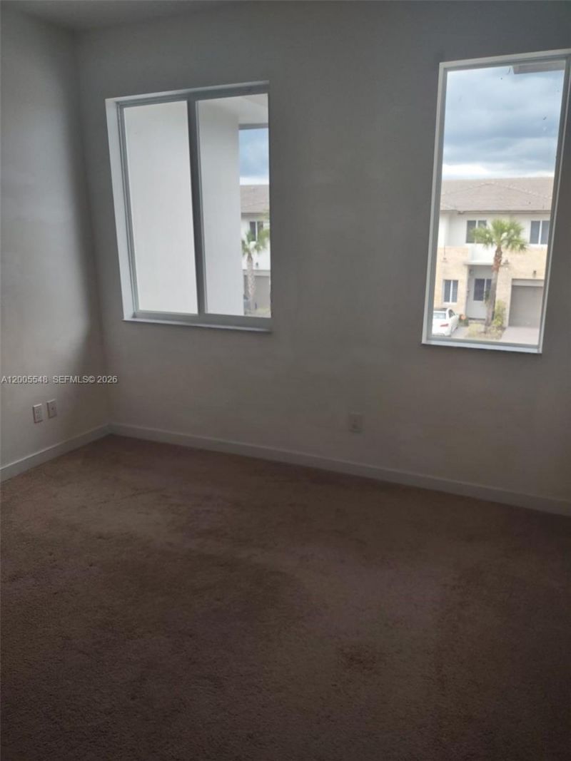 640 Pioneer Way , Unit 640, Royal Palm Beach, FL 33411 Photo