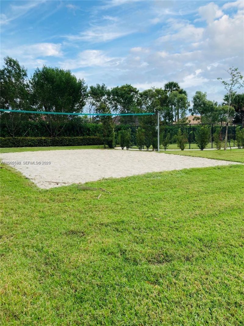 640 Pioneer Way , Unit 640, Royal Palm Beach, FL 33411 Photo