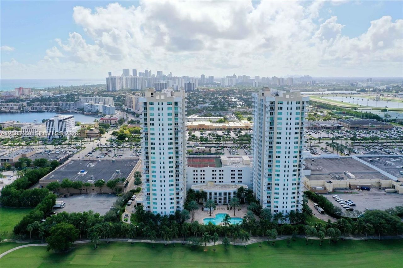 1745 E Hallandale Beach Blvd, Unit 301W, Hallandale Beach, FL 33009 Photo