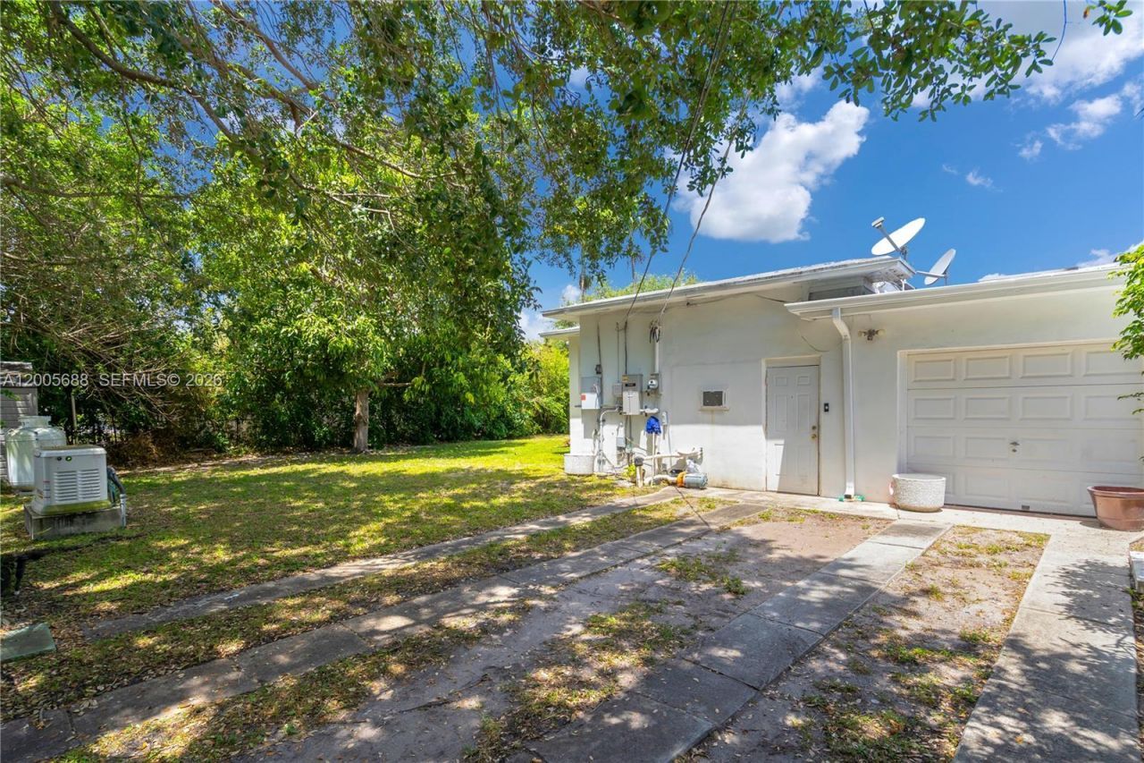 170 NW 105th St, Miami Shores, FL 33150 Photo