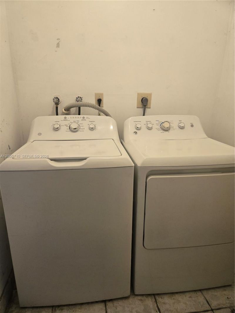 9610 S Belfort Cir, Unit 107, Tamarac, FL 33321 Photo