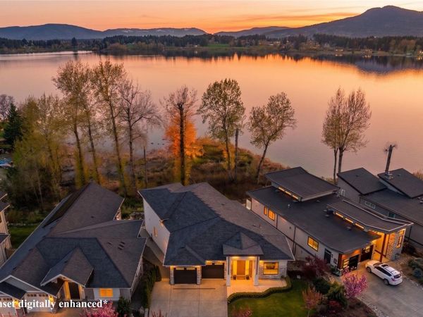 1855 Westlock Rd , Duncan, BC V9L 0B8