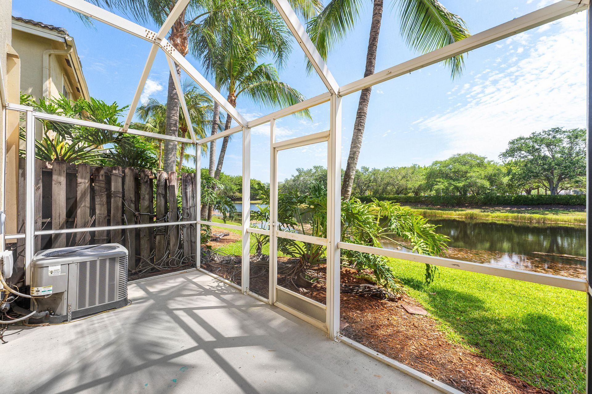 2482 Cordoba Bend, Weston, FL 33327 Photo