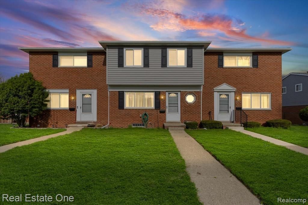 2607 Patrick Henry, Auburn Hills, MI 48326 Main Photo