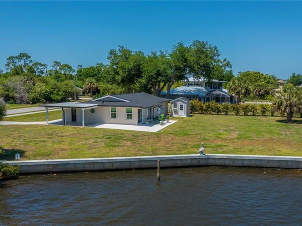 3404 LAKE VIEW BOULEVARD, PORT CHARLOTTE, FL 33948