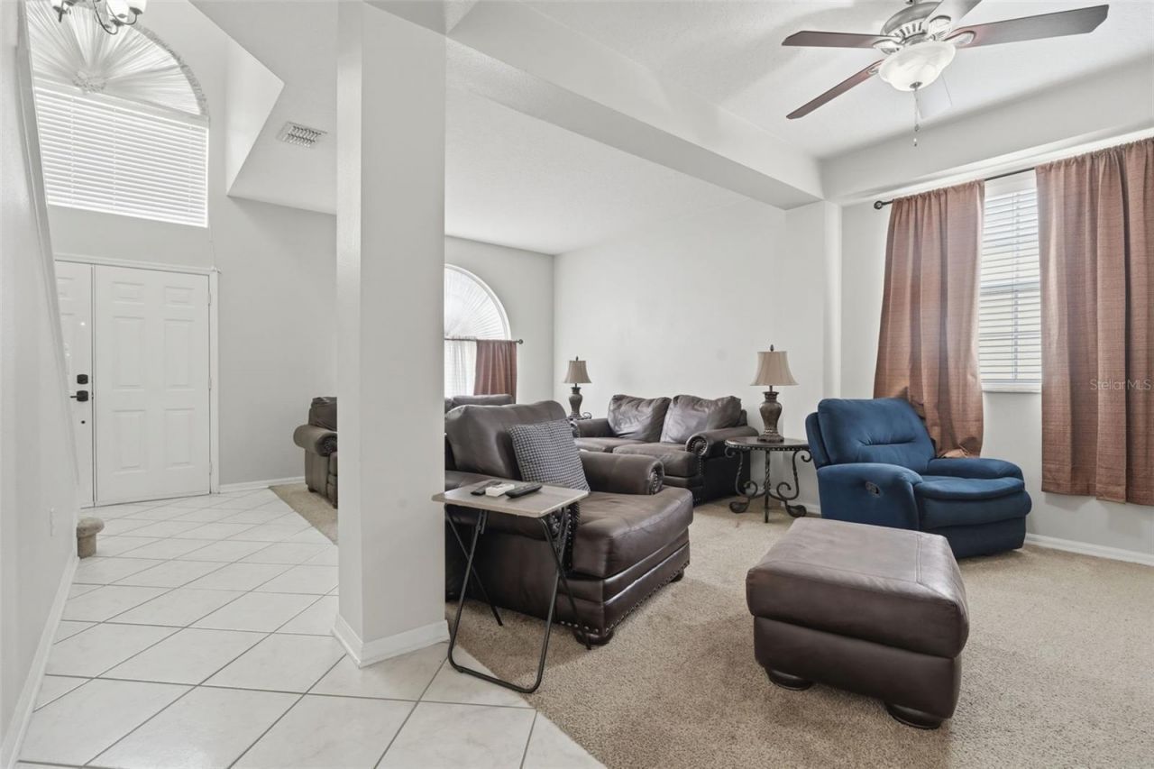 4029 Andover Cay Boulevard, Orlando, FL 32825 Photo