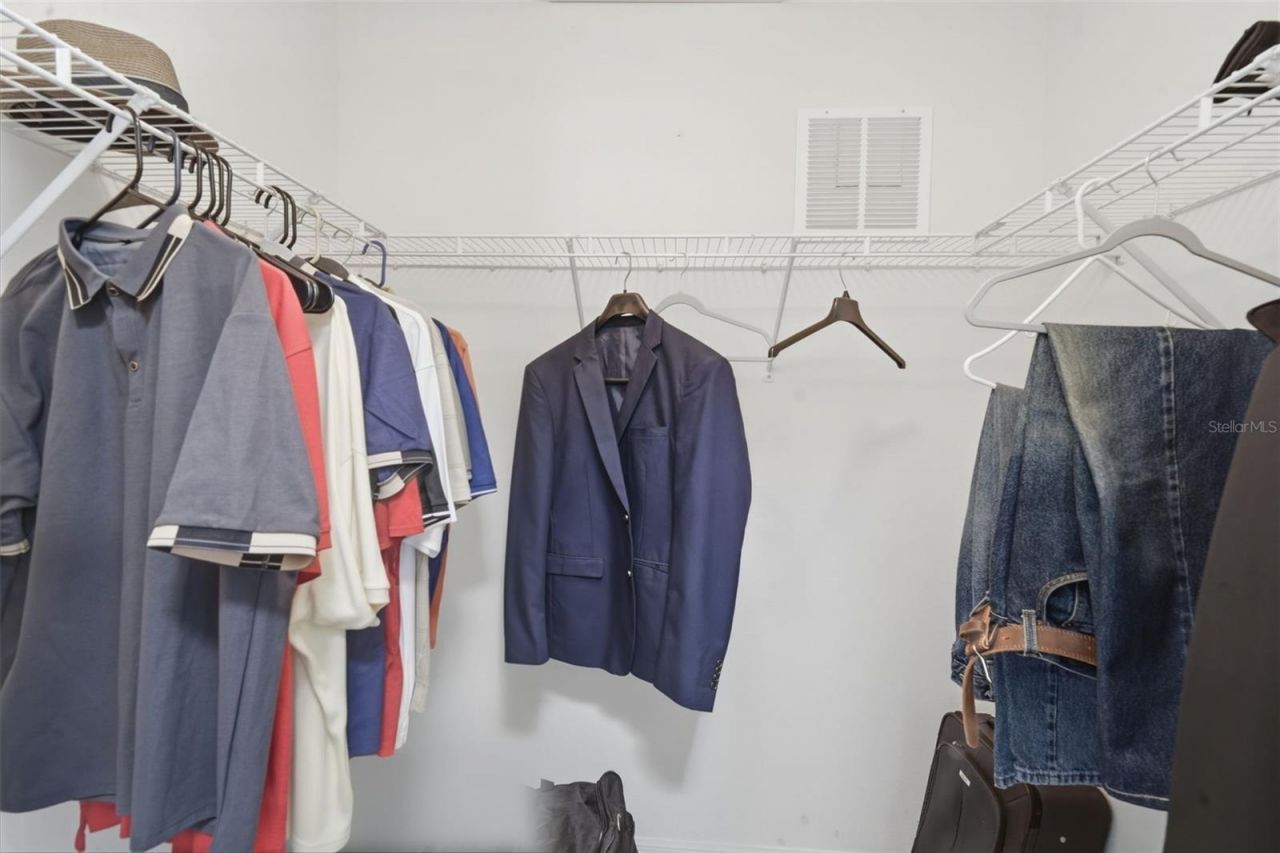 4029 Andover Cay Boulevard, Orlando, FL 32825 Photo