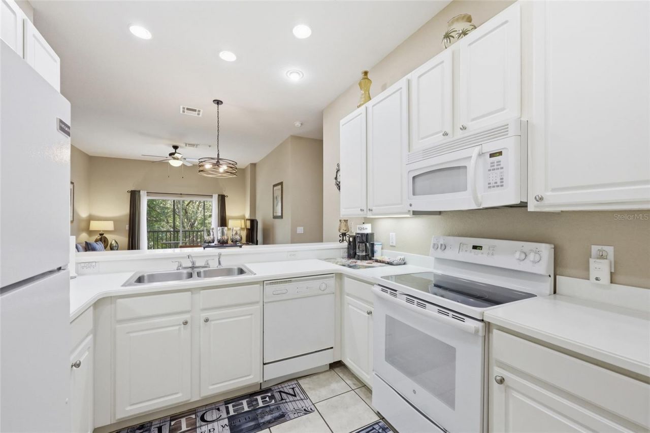 410 Lucaya Loop, Unit 4204, Davenport, FL 33897 Photo