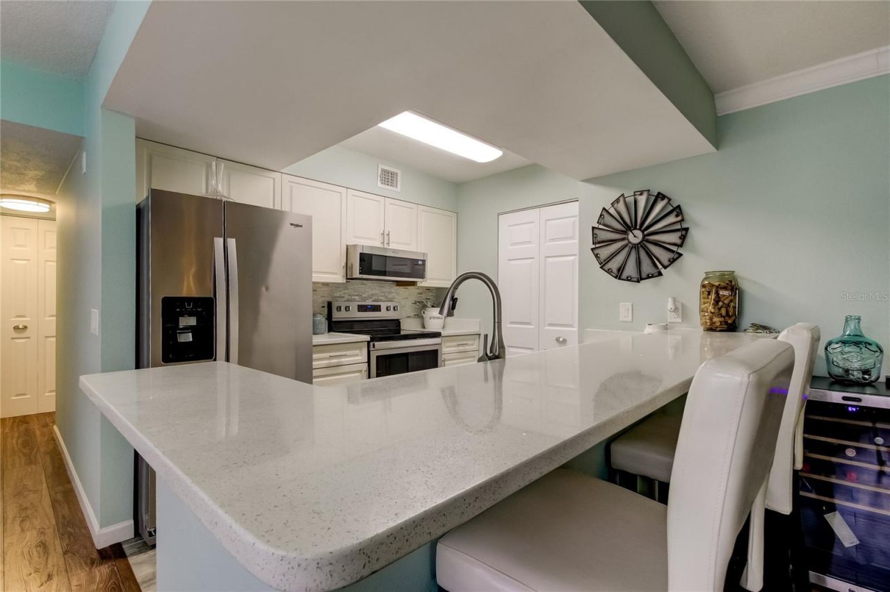 2400 Feather Sound Drive, Unit 1228, Clearwater, FL 33762 Photo