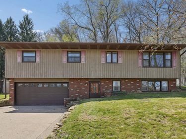 943 Pioneer Road, Red Wing, MN 55066