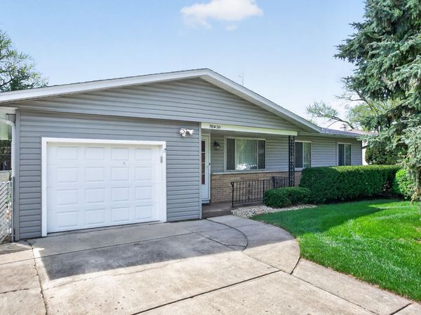 Naperville, IL 60563