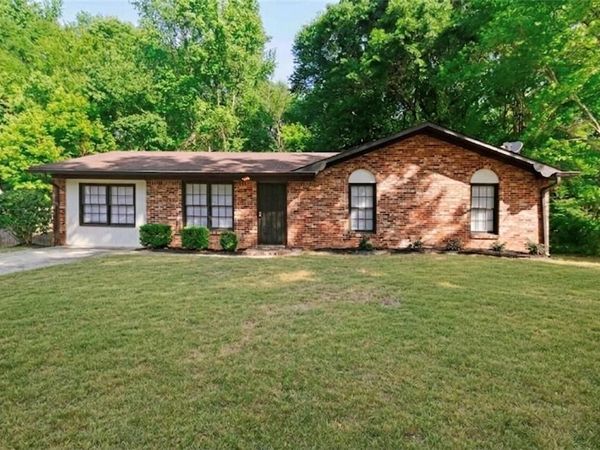 400 CEDAR WOOD Court, Atlanta, GA 30349