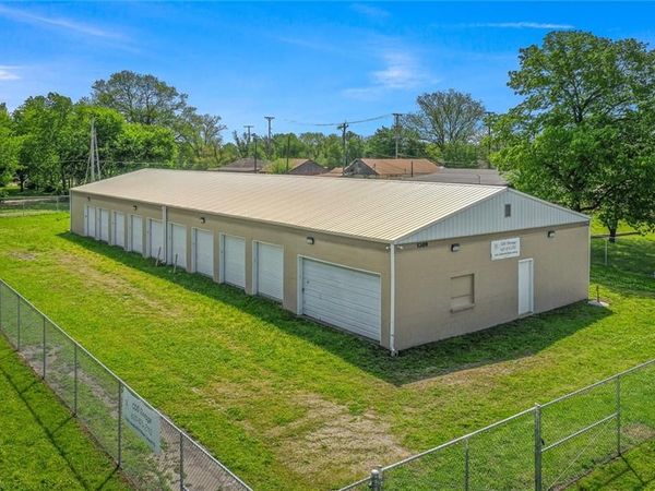 1309 S Spruce Street, Coffeyville, KS 67337