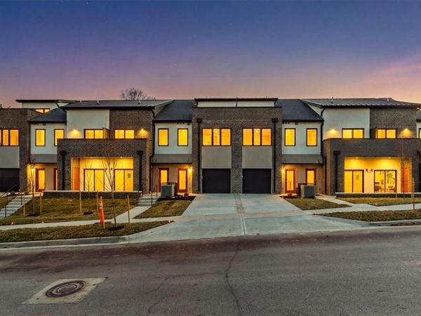 1213 E 29th Street, Kansas City, MO 64109