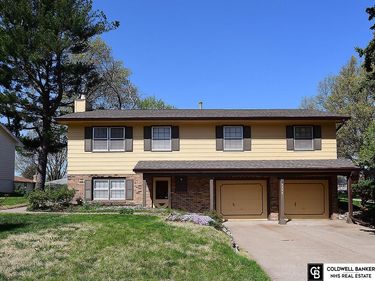 5306 S 106Th Street , Omaha, NE 68127