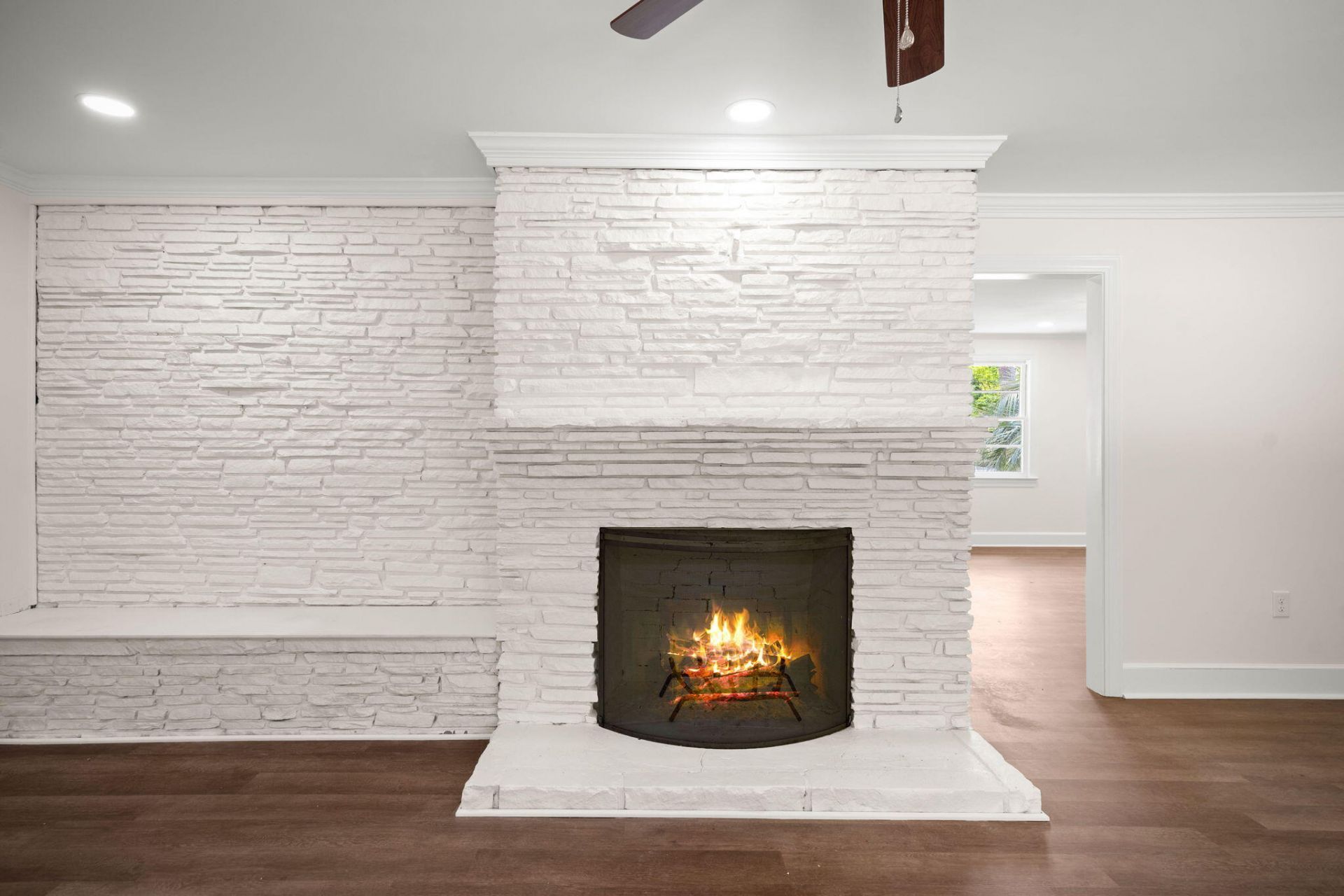 260 Perryclear Street Photo 10