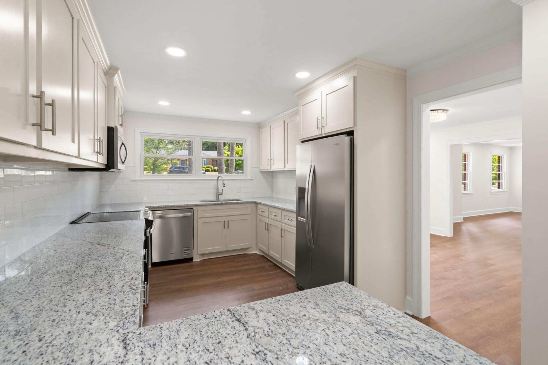 260 Perryclear Street Photo 15