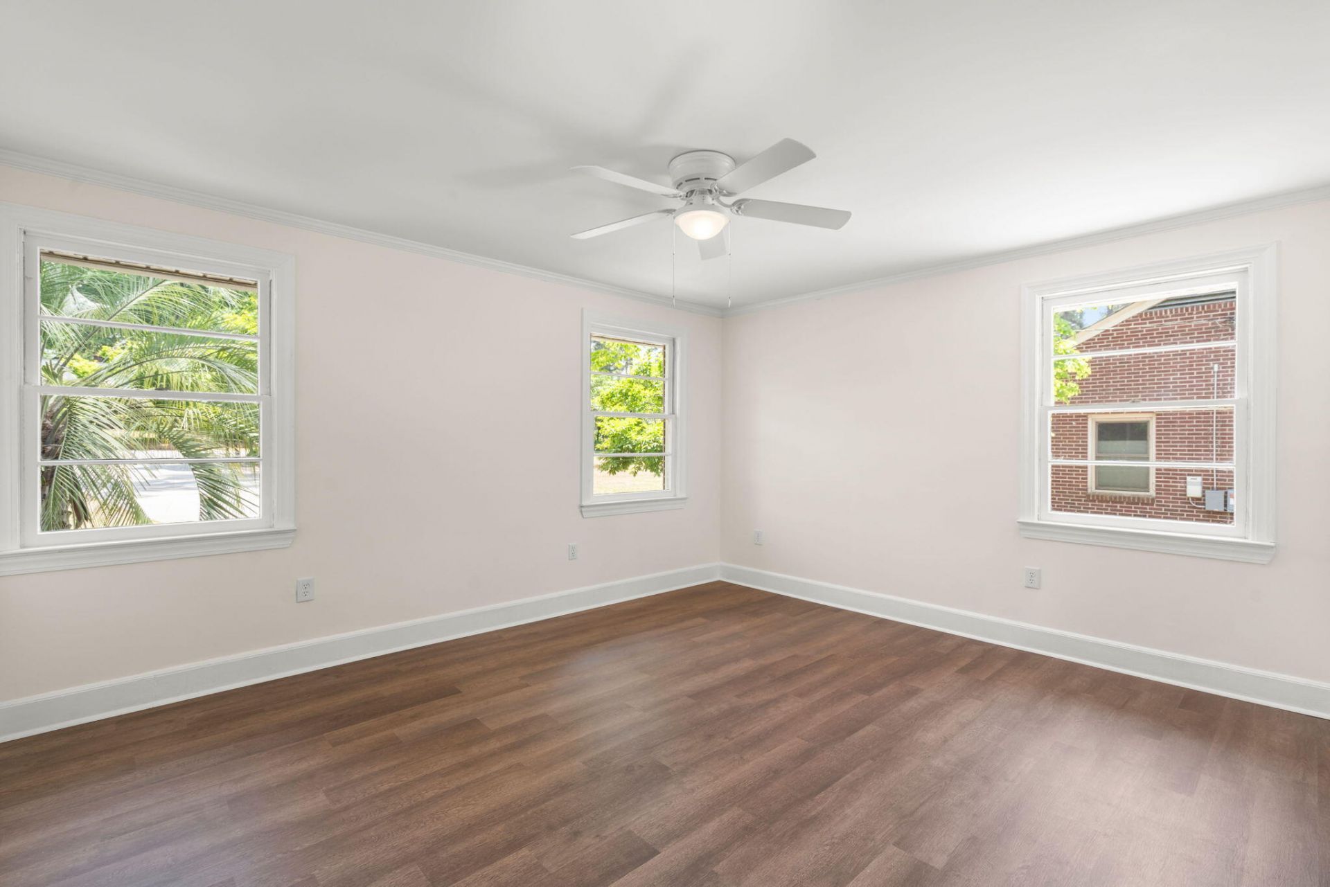 260 Perryclear Street Photo 33