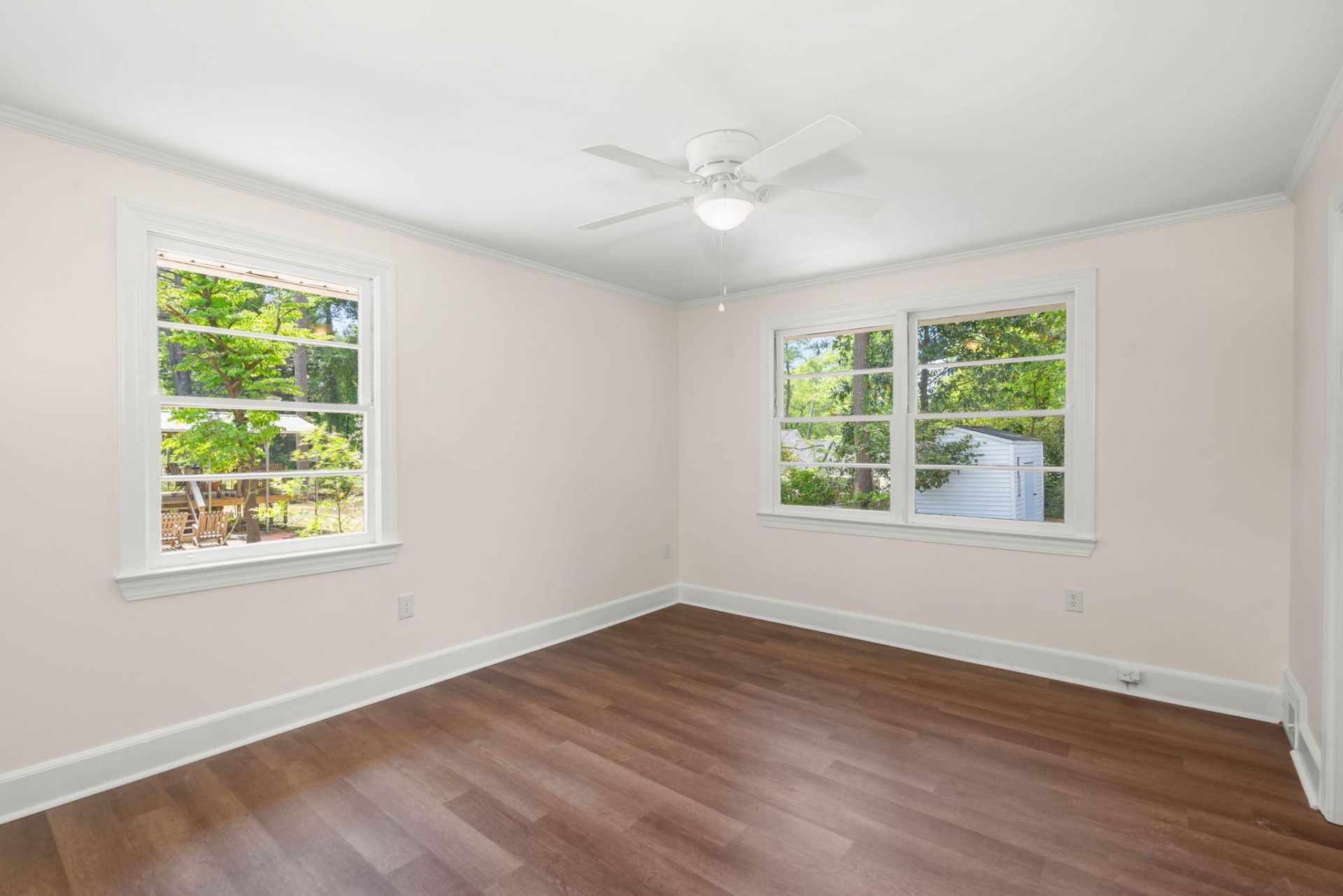 260 Perryclear Street Photo 35