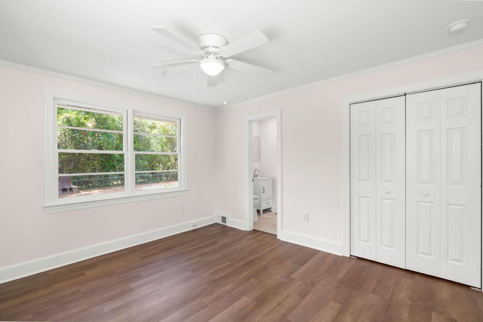 260 Perryclear Street Photo 36