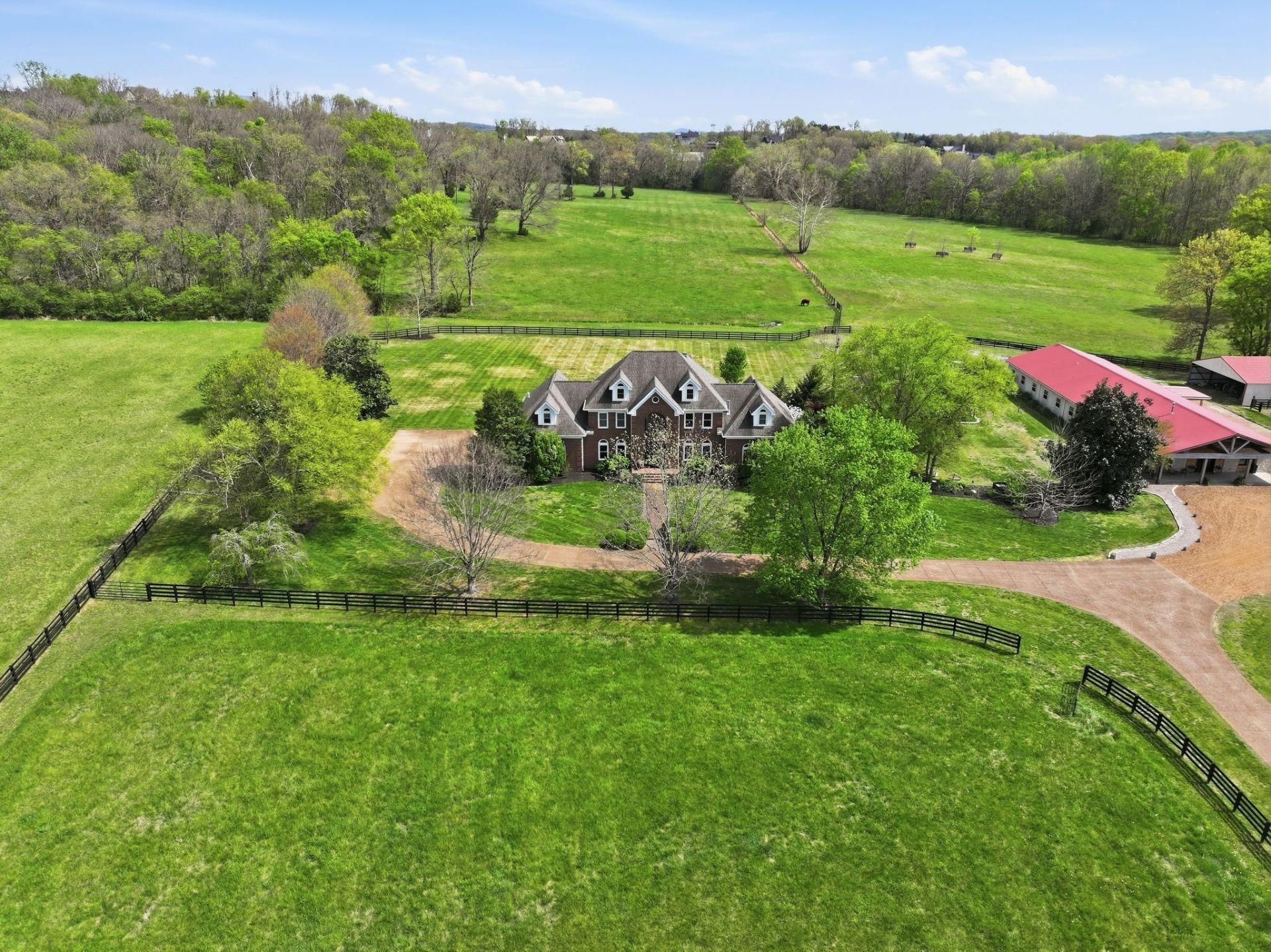 6520 Bridle Way Dr, College Grove, TN 37046 Main Photo