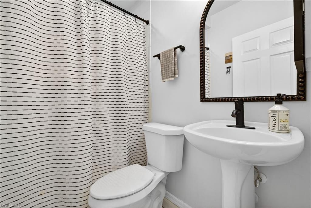 5450 Park Rd, Unit 4, Fort Myers, FL 33908 Photo