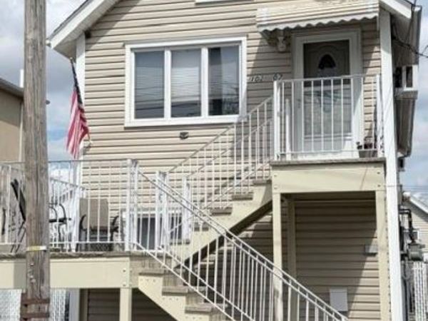 10207 Davenport Court , Howard Beach, NY 11414